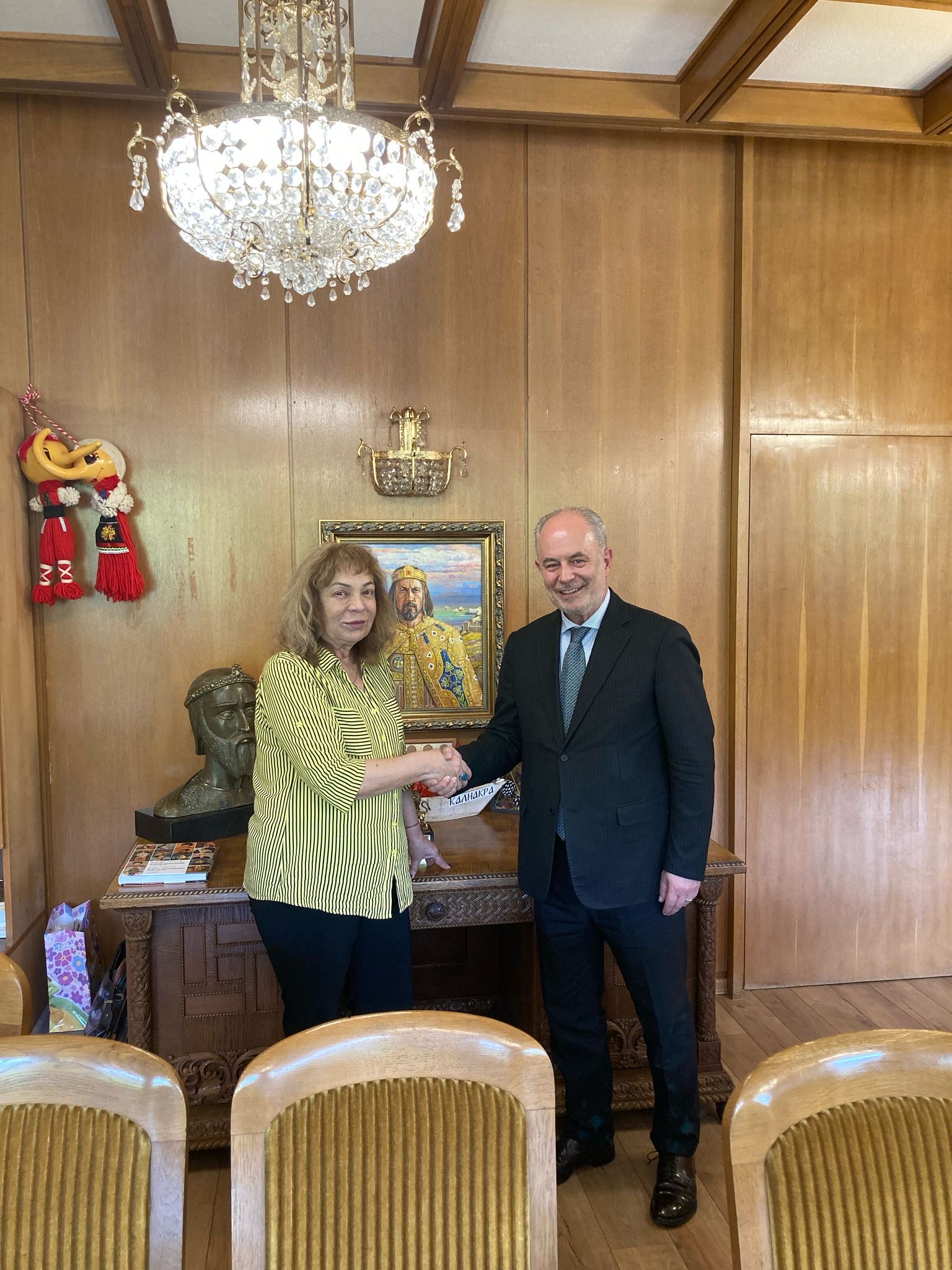 4d51de91-f4f3-4cc0-ba8f-4c08192d5d70