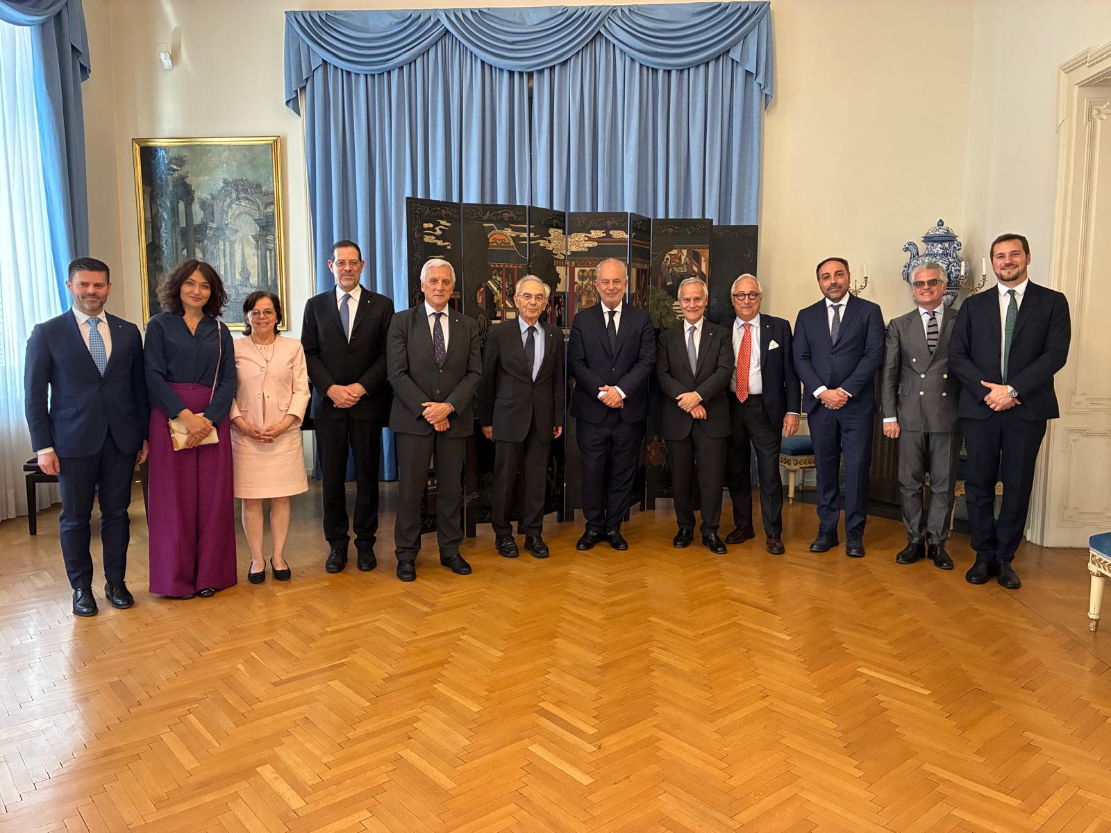 PHOTO-2025-06-16-18-09-48