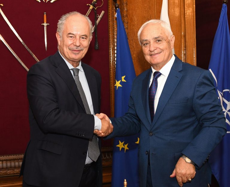 68c18ca9176f8_Italy_1 piccola2