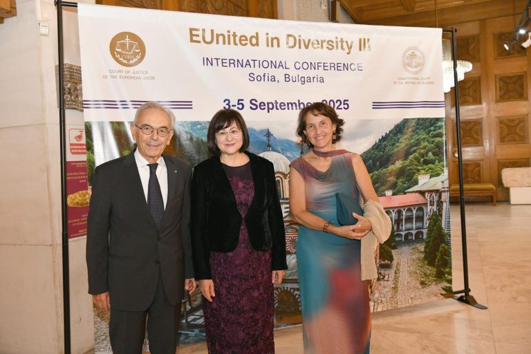 a1832fe2-182e-4806-9920-315afa66d18c