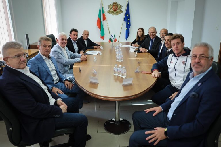 PHOTO-2025-10-17-21-37-00