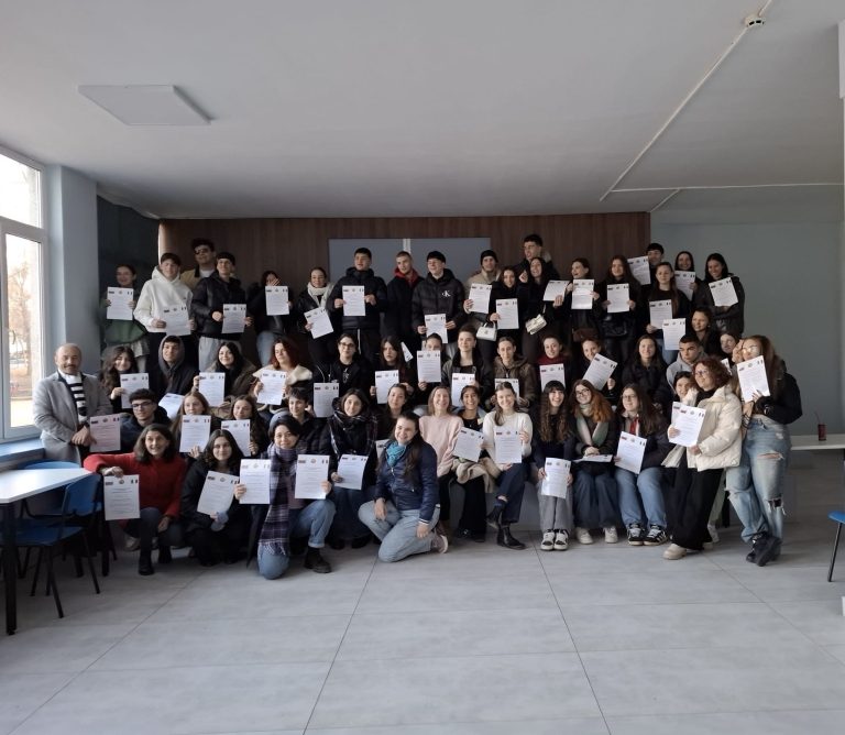 331736E6-A59E-4845-8796-E780C903C3B8